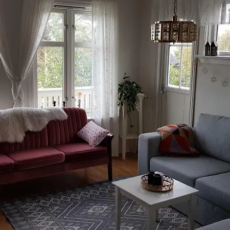Olagarden In Apartment Alnes