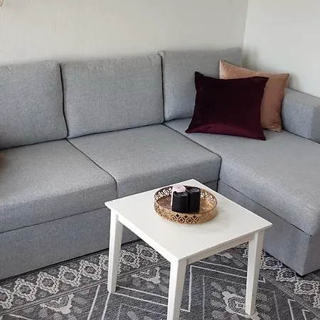 Olagarden In Apartment Alnes